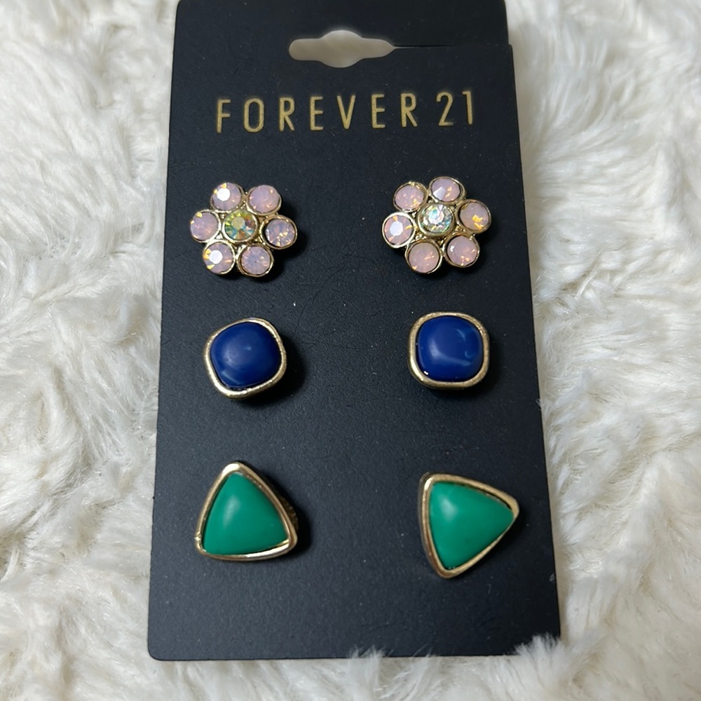 Forever 21 Fashion Earrings